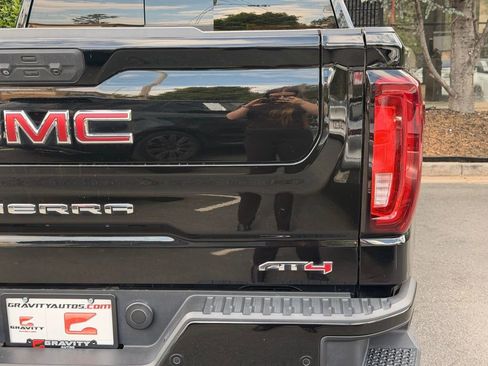 Used 2022 GMC Sierra 1500 AT4 w/ AT4 Premium Package AWD/4WD image 16