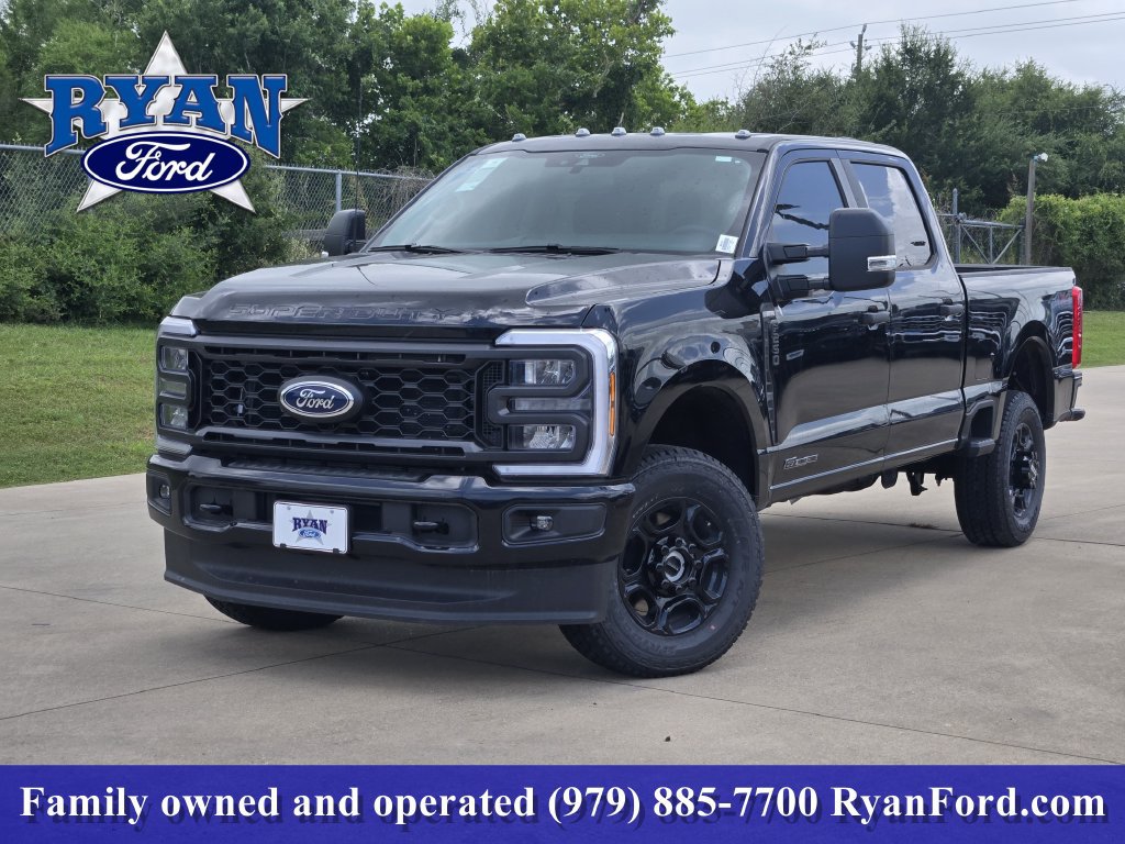 New 2026 Ford F250 XL w/ STX Appearance Package AWD/4WD image 2