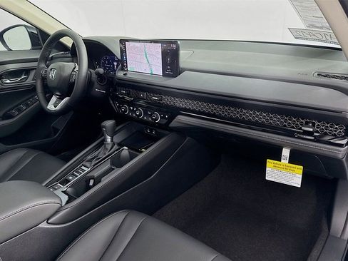 Certified 2025 Honda Accord Touring image 42