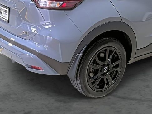 Used 2024 Nissan Kicks SR w/ SR Premium Package image 12