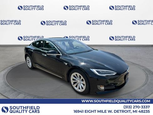 Used 2019 Tesla Model S Standard Range AWD/4WD image 1