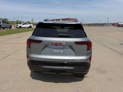 New 2026 GMC Terrain AT4 image 4