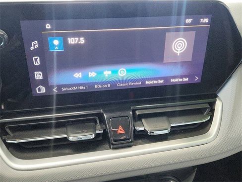 Certified 2025 Chevrolet TrailBlazer LT w/ Driver Confidence Package image 21