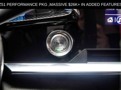 Used 2022 Chevrolet Corvette Stingray Premium Cpe w/ Z51 Performance Package RWD image 30