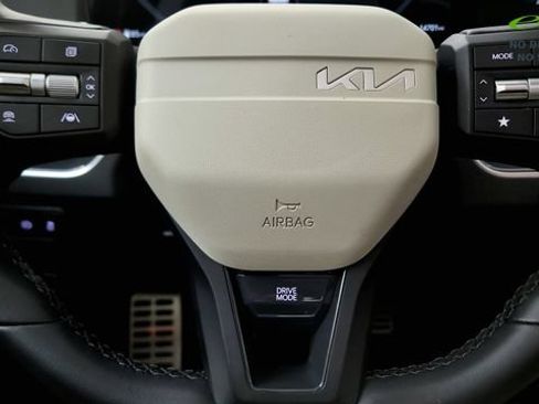 Used 2025 Kia K4 GT-Line Turbo FWD image 56