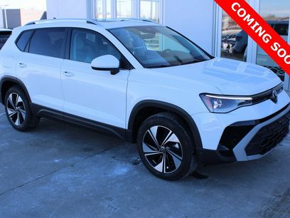 Certified 2025 Volkswagen Taos SE