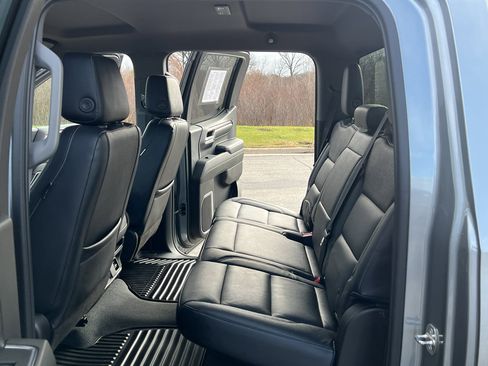 Used 2023 Chevrolet Silverado 1500 RST w/ Z71 Off-Road Package image 36