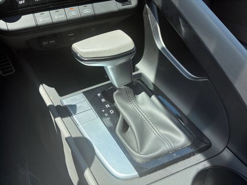 Used 2026 Hyundai Elantra Sport FWD image 36