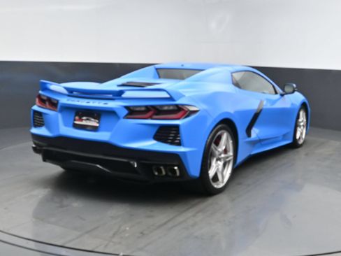 Used 2022 Chevrolet Corvette Stingray Premium Conv w/ Z51 Performance Package RWD image 24