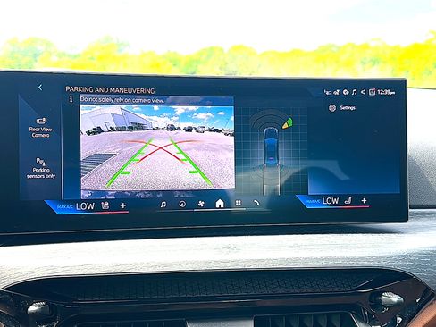 New 2026 BMW 330i Sedan w/ Premium Package RWD image 24