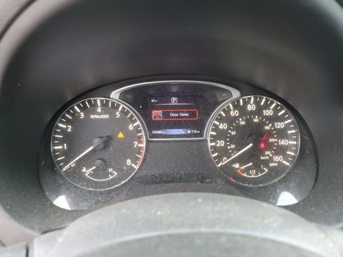 Used 2017 Nissan Altima 2.5 SL w/ Moonroof Package FWD image 4