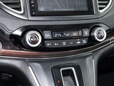 Used 2015 Honda CR-V Touring image 17