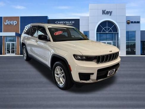 Used 2023 Jeep Grand Cherokee L Laredo w/ Trailer Tow Group (B) AWD/4WD image 12
