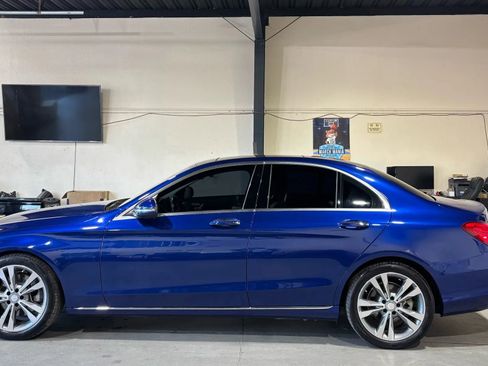 Used 2017 Mercedes-Benz C 300 Sedan image 7