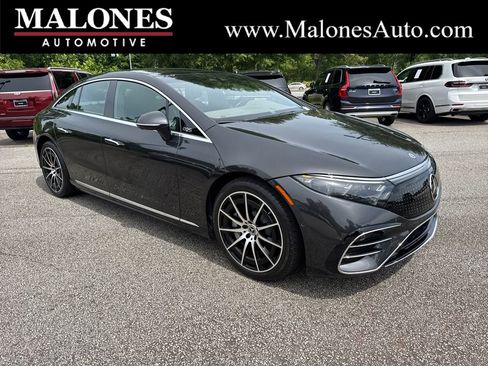 Used 2023 Mercedes-Benz EQS 580 4MATIC Sedan w/ Exclusive Trim Package image 1