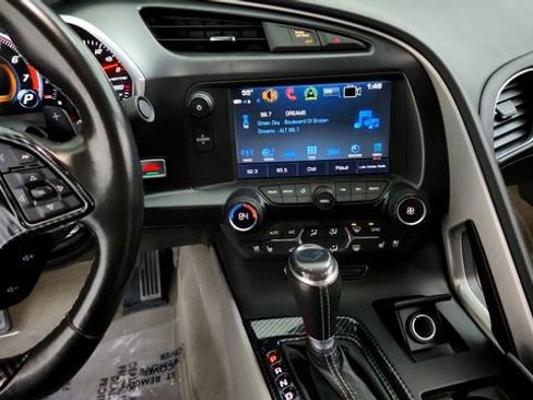 Used 2017 Chevrolet Corvette Stingray w/ 2LT Preferred Equipment Group image 16
