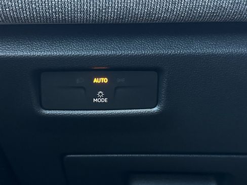 New 2025 Volkswagen Tiguan S image 23