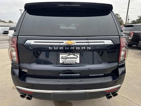Used 2021 Chevrolet Suburban Premier image 5