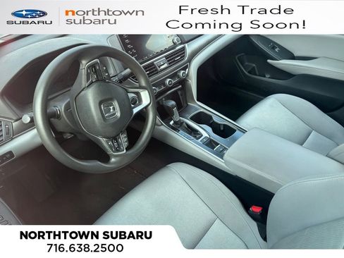 Used 2018 Honda Accord LX image 2