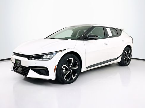 Used 2024 Kia EV6 GT-Line AWD/4WD image 3