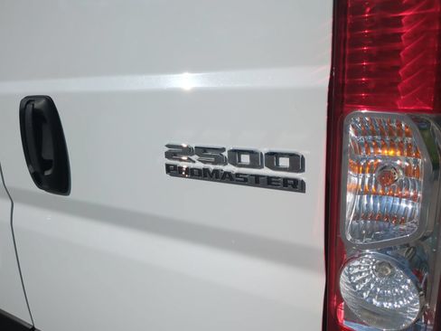 Used 2023 RAM ProMaster 2500 w/ Interior LED Lighting Group FWD image 29