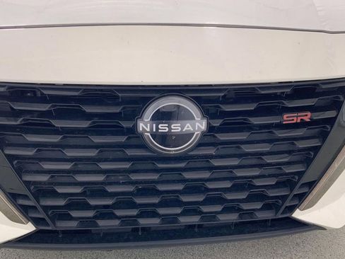 Used 2023 Nissan Altima 2.5 SR FWD image 27