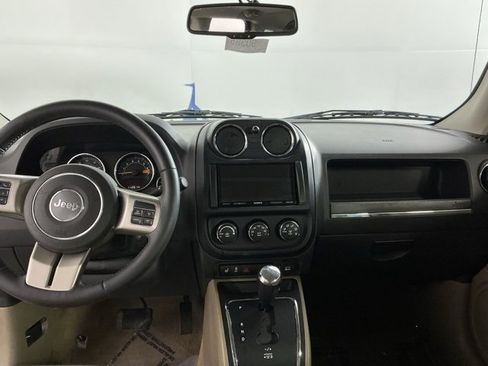 Used 2015 Jeep Patriot Limited w/ Sun/Sound Group image 37