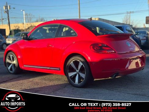Used 2013 Volkswagen Beetle 2.0T image 7