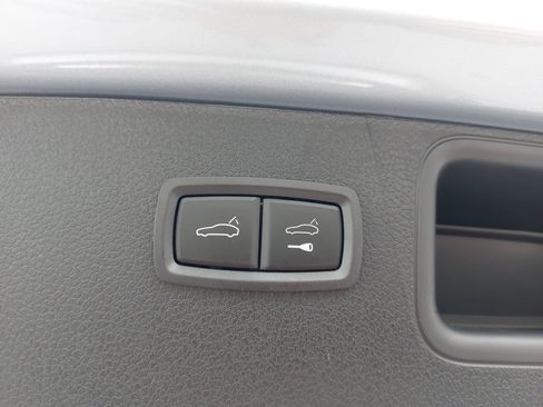 Certified 2026 Porsche Macan S AWD/4WD image 15