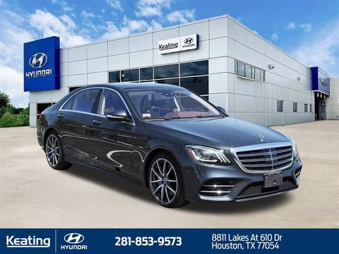 Used 2019 Mercedes-Benz S 560 Sedan image 3