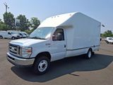 Used 2014 Ford E-350 and Econoline 350 Super Duty image 3