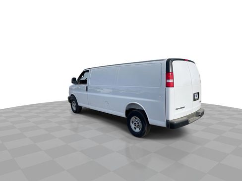 New 2025 GMC Savana 2500 Extended w/ Driver Convenience Package image 6