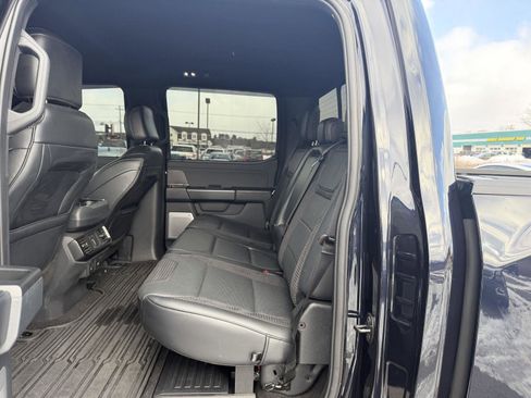 Used 2016 GMC Yukon SLT w/ Open Road Package image 50