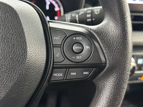 Used 2024 Toyota RAV4 XLE image 35