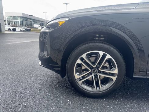 Certified 2025 Audi Q5 Premium w/ Convenience Package AWD/4WD image 15