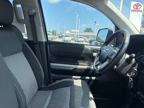 Used 2015 Toyota Tundra SR5 AWD/4WD image 15