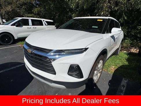 Used 2020 Chevrolet Blazer LT w/ Sound & Technology Package FWD image 9