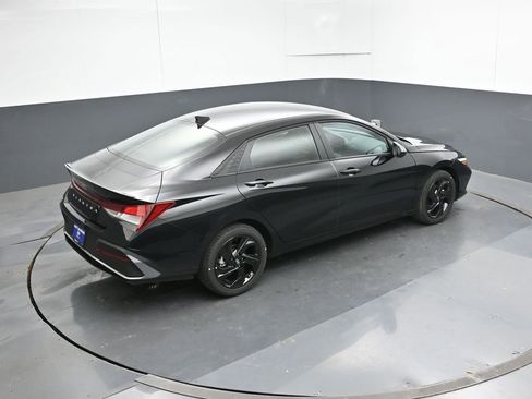 New 2026 Hyundai Elantra Sport image 21