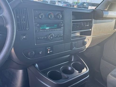 Used 2024 Chevrolet Express 2500 w/ Driver Convenience Package image 16