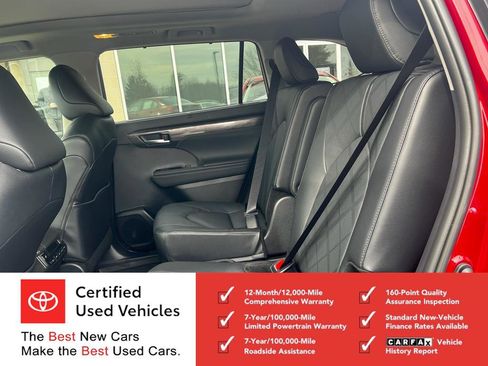 Certified 2026 Toyota Highlander Platinum image 7