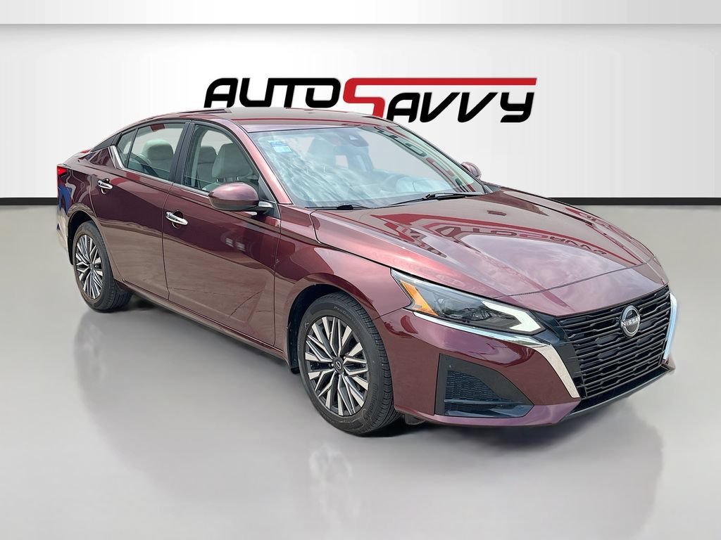 Used 2023 Nissan Altima 2.5 SV AWD/4WD image 1