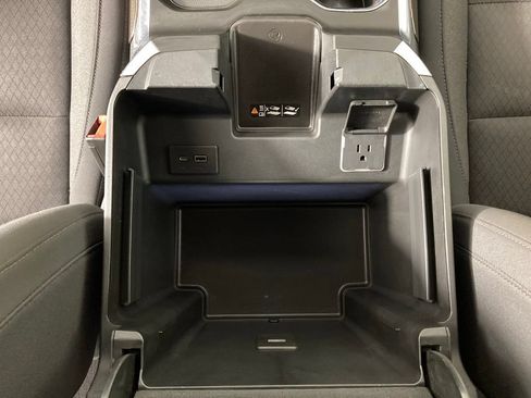 Used 2022 Chevrolet Silverado 1500 LT Trail Boss w/ Protection Package AWD/4WD image 15