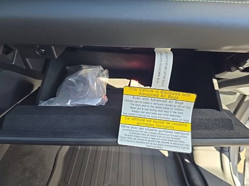 New 2025 Subaru Ascent Bronze Edition w/ Popular Package #2 image 17