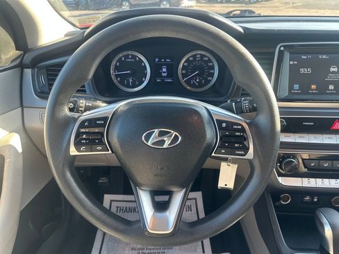 Used 2018 Hyundai Sonata SE FWD image 26