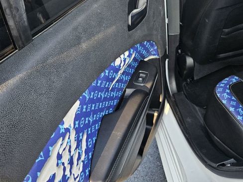 Used 2022 Dodge Charger Scat Pack image 8