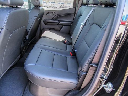 New 2025 Chevrolet Colorado Trail Boss w/ Midnight Edition image 18