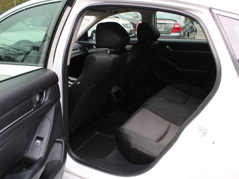 Used 2018 Honda Accord LX image 24