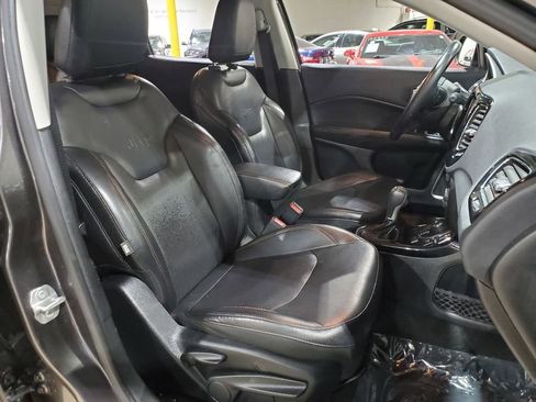 Used 2019 Jeep Compass Limited AWD/4WD image 14