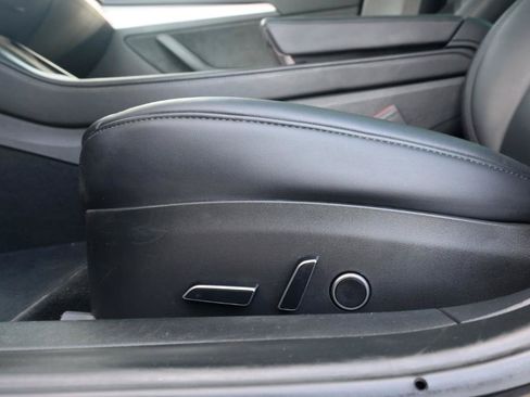 Used 2023 Tesla Model 3 Standard Range RWD image 34