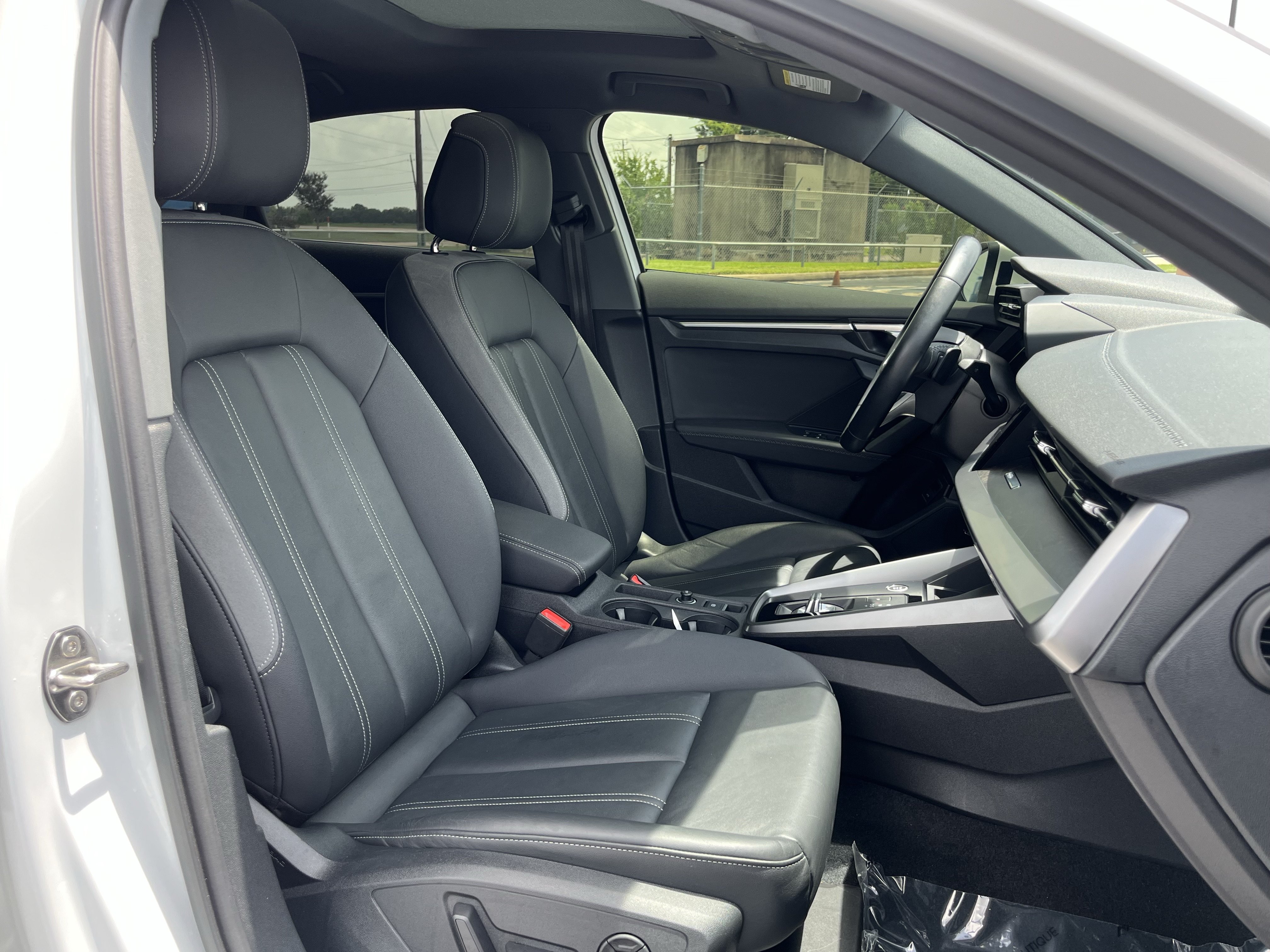 Used 2023 Audi A3 2.0T Premium Plus w/ Premium Plus Package FWD image 32
